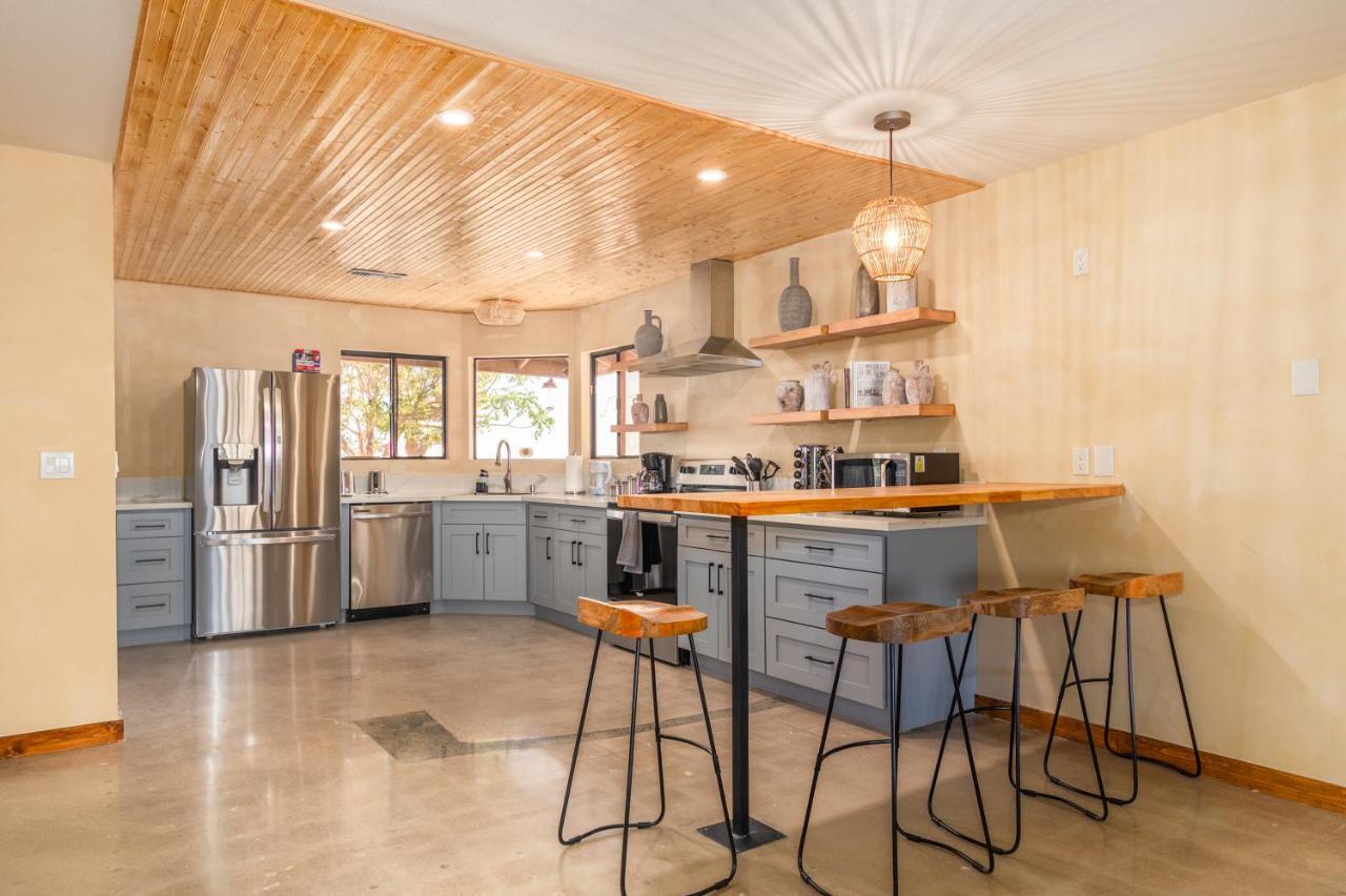 @ Marbella Lane - Modern Rustic Home In Jt Джошуа-Трі Екстер'єр фото